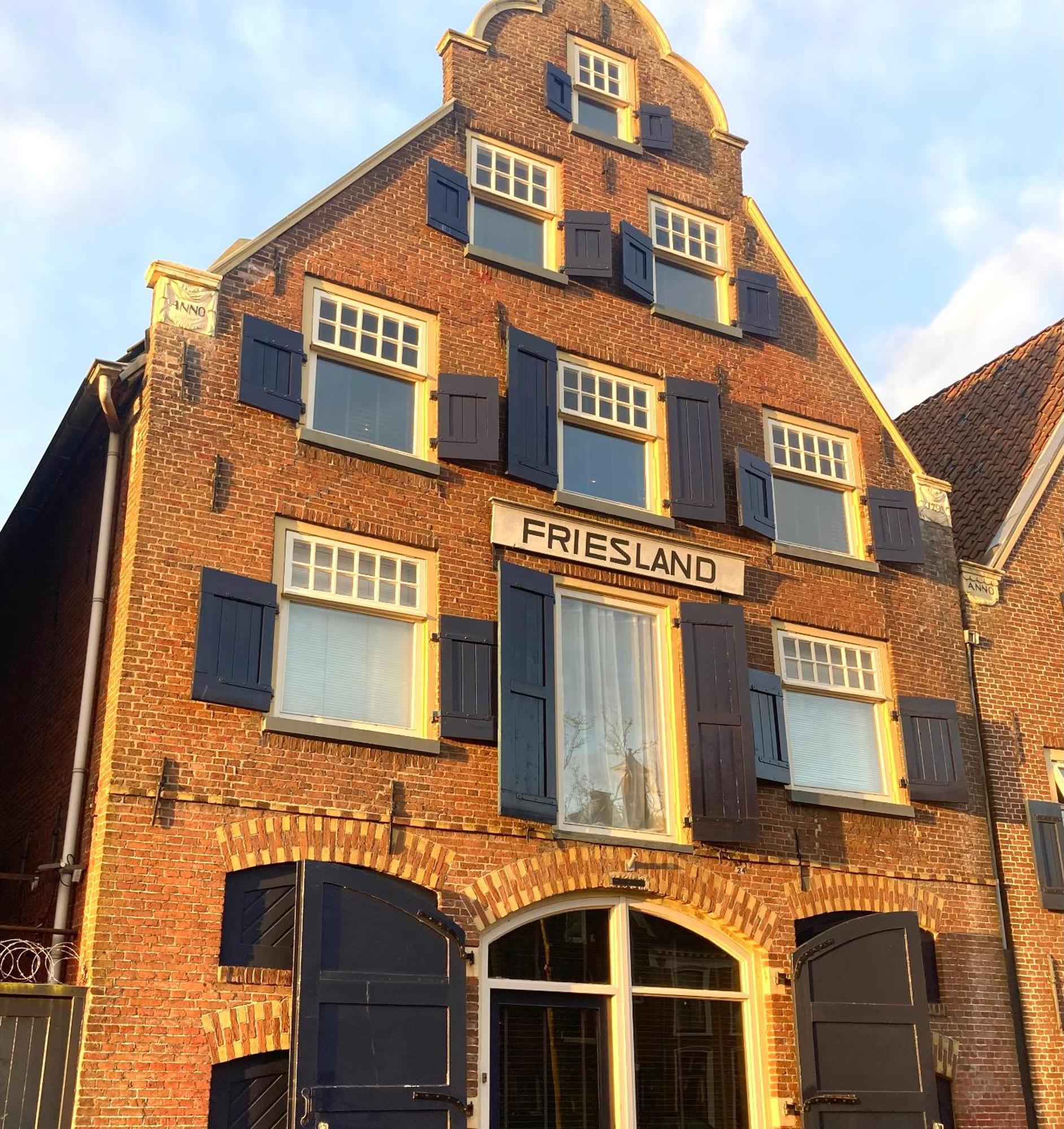 Elegant Appartement In Pakhuis Friesland Centrum Leeuwarden Ngoại thất bức ảnh