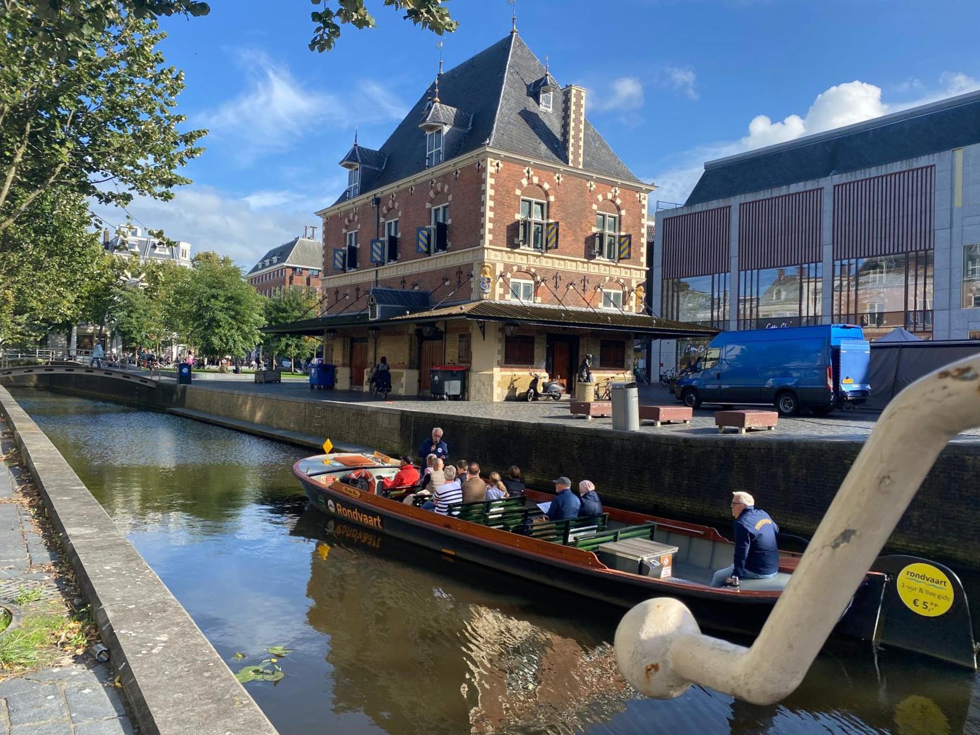 Elegant Appartement In Pakhuis Friesland Centrum Leeuwarden Ngoại thất bức ảnh