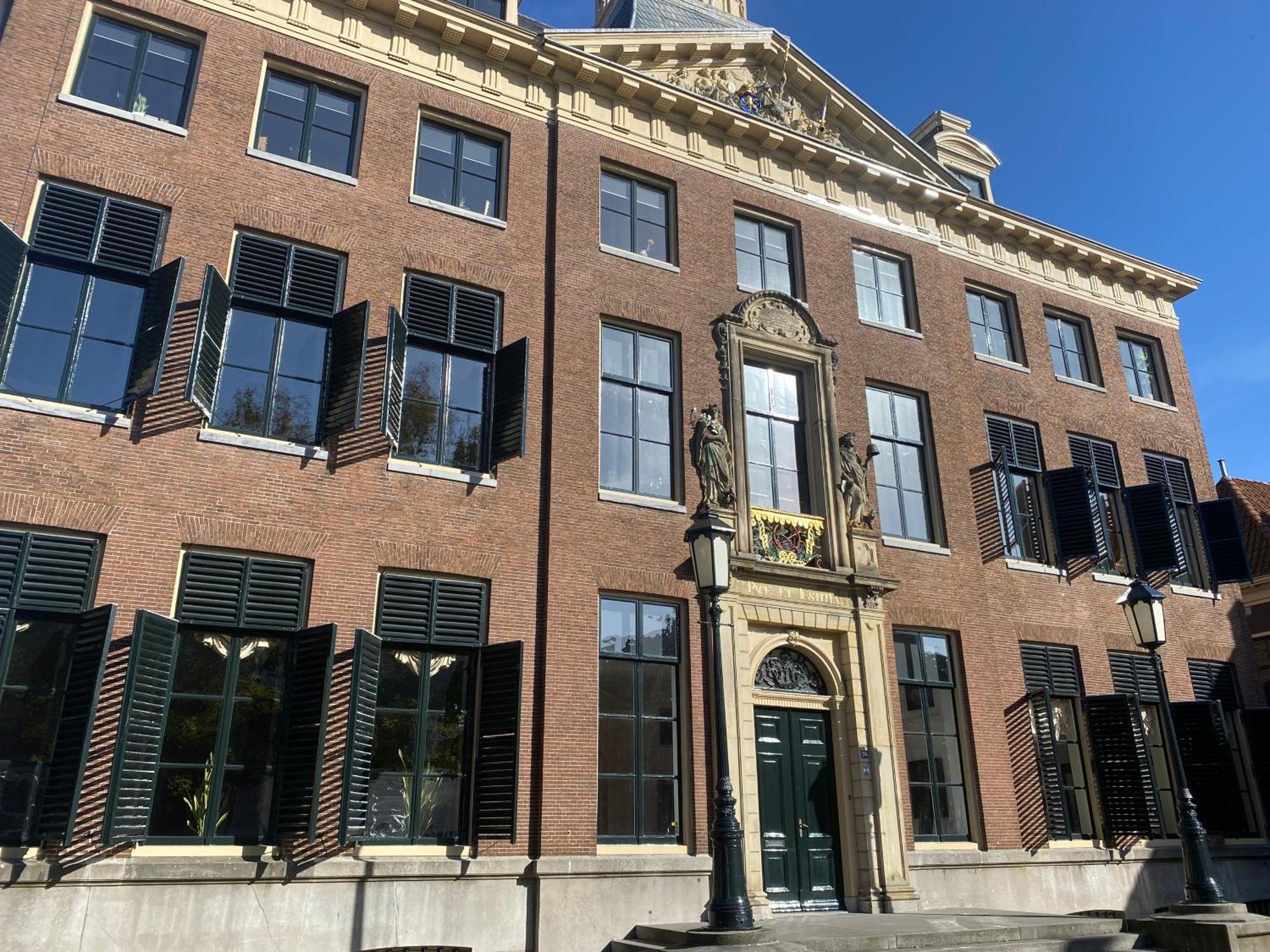 Elegant Appartement In Pakhuis Friesland Centrum Leeuwarden Ngoại thất bức ảnh